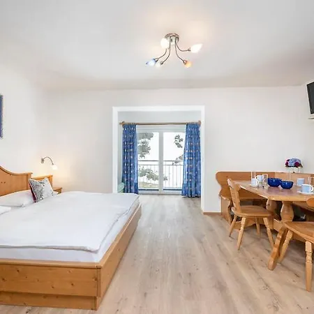 Mia - Non-serviced Apartamento